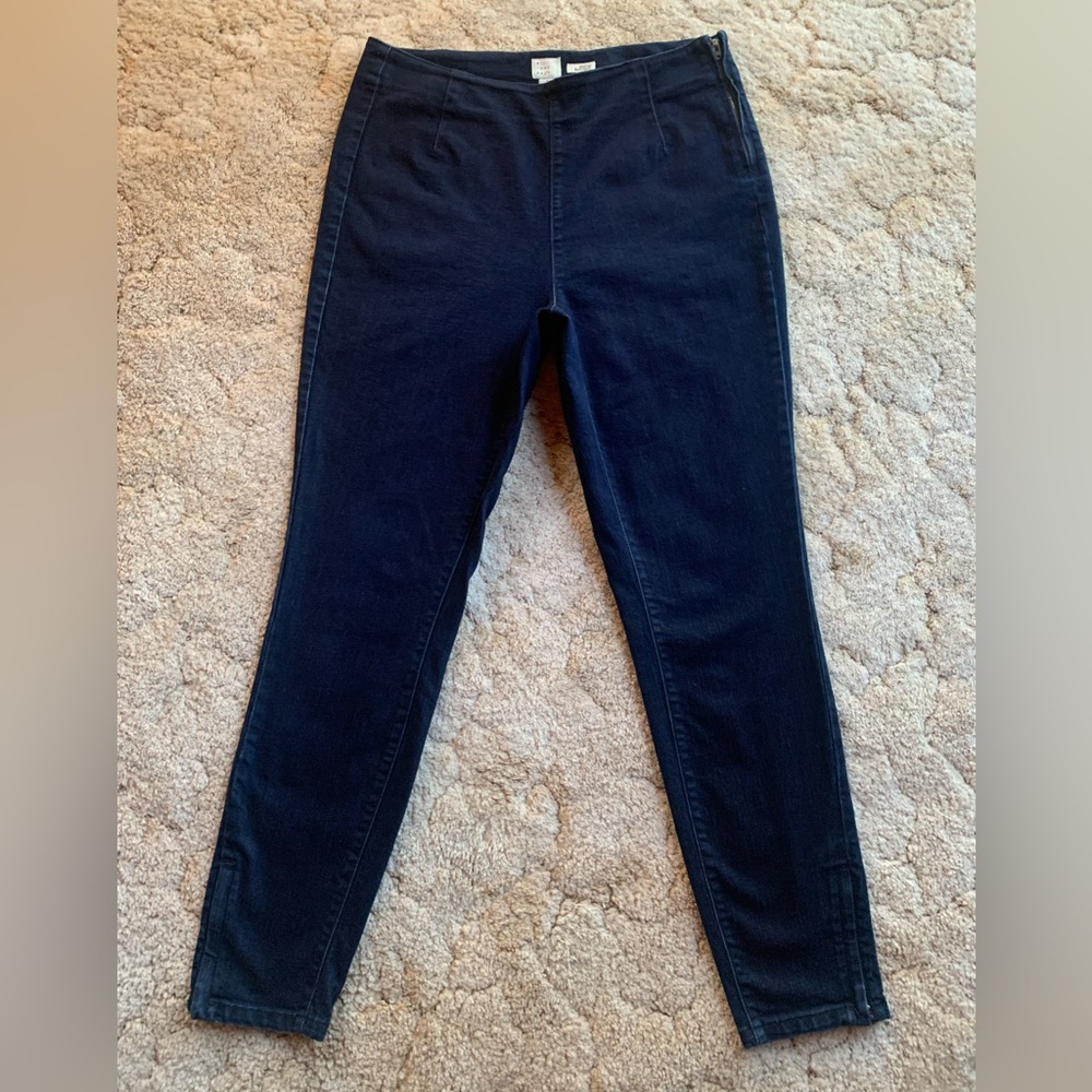VGUC a*new day POCKETLESS SKINNY DARK BLUE SIDE-ZIP STRETCH JEGGINGS IN SIZE 8